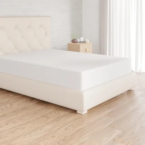 Test Amazon Basics Drap Housse 80x200 : le drap simple qui fait le job pour les matelas épais