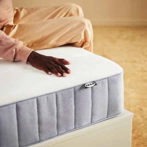 Bien choisir un matelas à ressorts ensachés selon son profil de dormeur