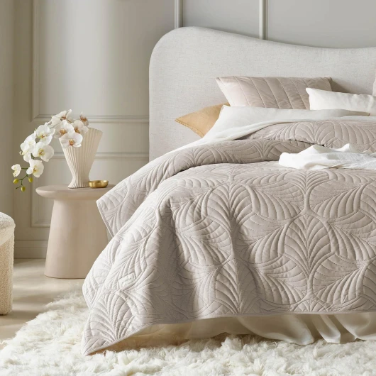 Feel Élégant Dessus de lit Moderne 200 x 220 cm 2 Personnes matelassé idéal comme jeté de canapé ou Couvre-lit Velours Velvet Beige