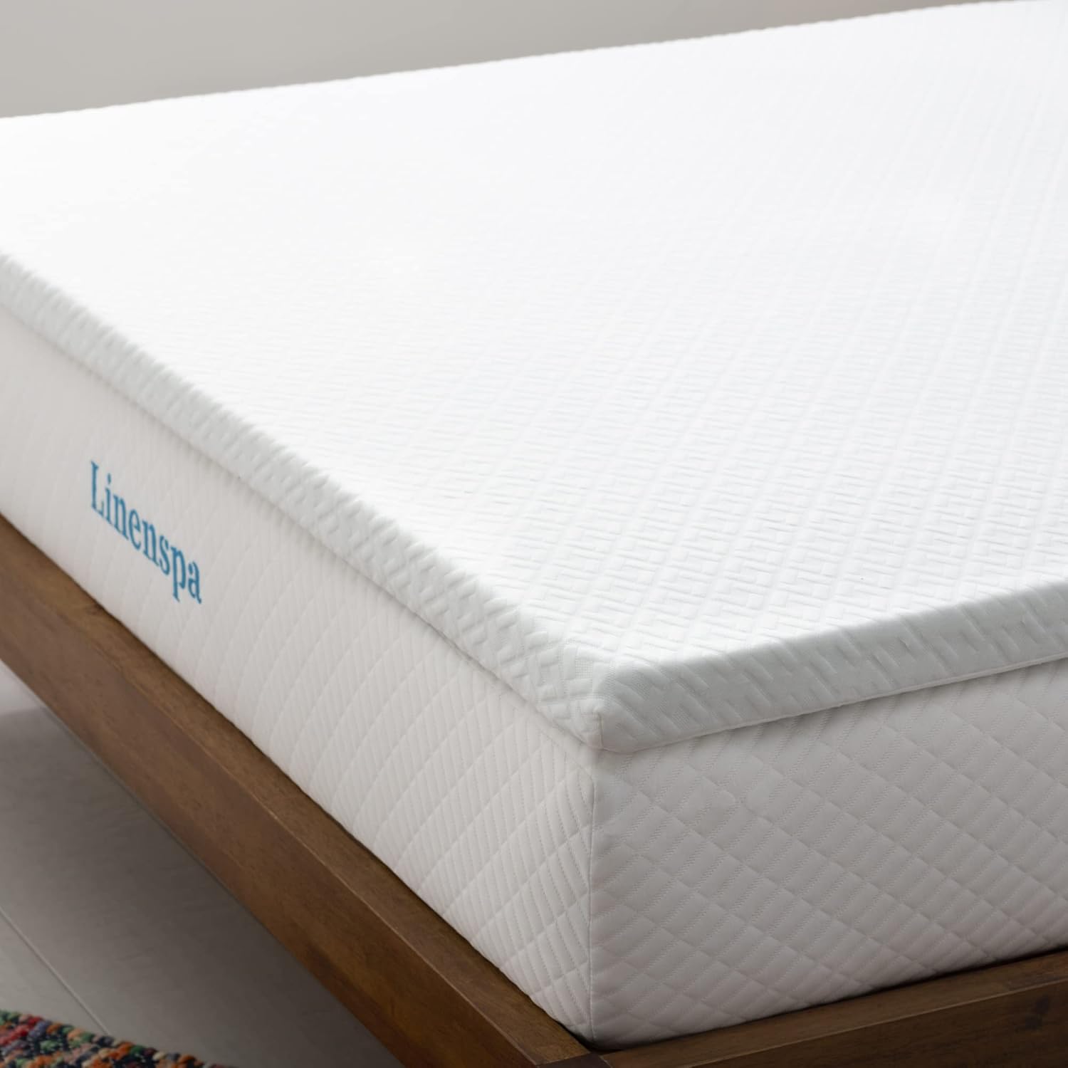 Surmatelas 160 x 200 cm Memoire de Forme - 5cm Epaisseur- Avec gel rafraîchissant et housse lavable à fermeture éclair - Oeko-Tex - 2 personnes, Blanc 160 x 200 cm 5 cm