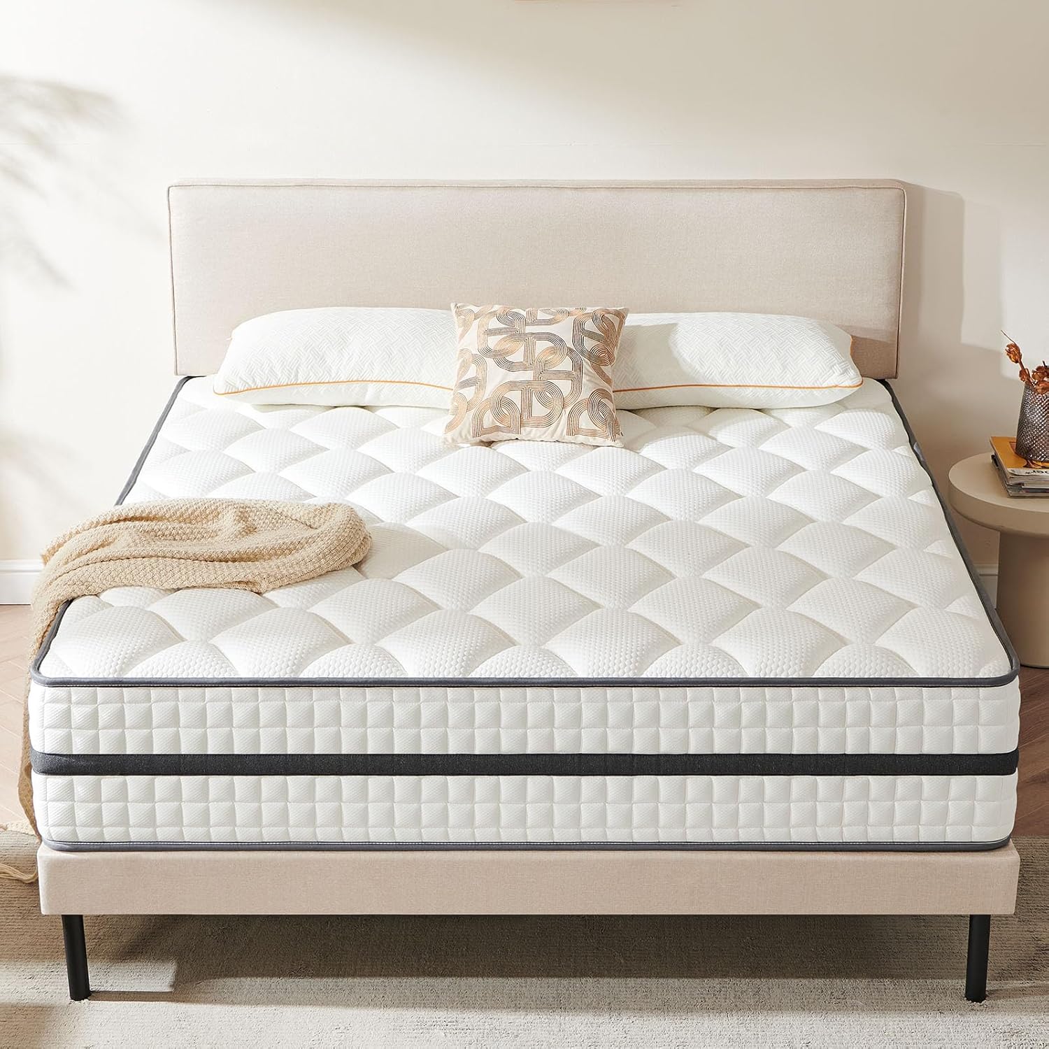 Matelas 140 x 200 cm, à ressorts ensachés (hauteur 25 cm), matelas orthopédique 7 zones avec mousse confortable, tissu à surface douce, matelas pour adultes, dureté moyenne (H3) 140 x 200 cm 25 Centimètres