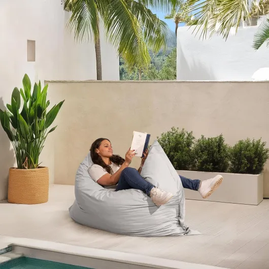 Pouf Extérieur Imperméable Géant - Confortable, Polyvalent, Anti-UV, Déhoussable - Pouf XXL de Jardin - Gros Coussin Extérieur Garni de Mousse - 180 x 140 cm - Gris Clair