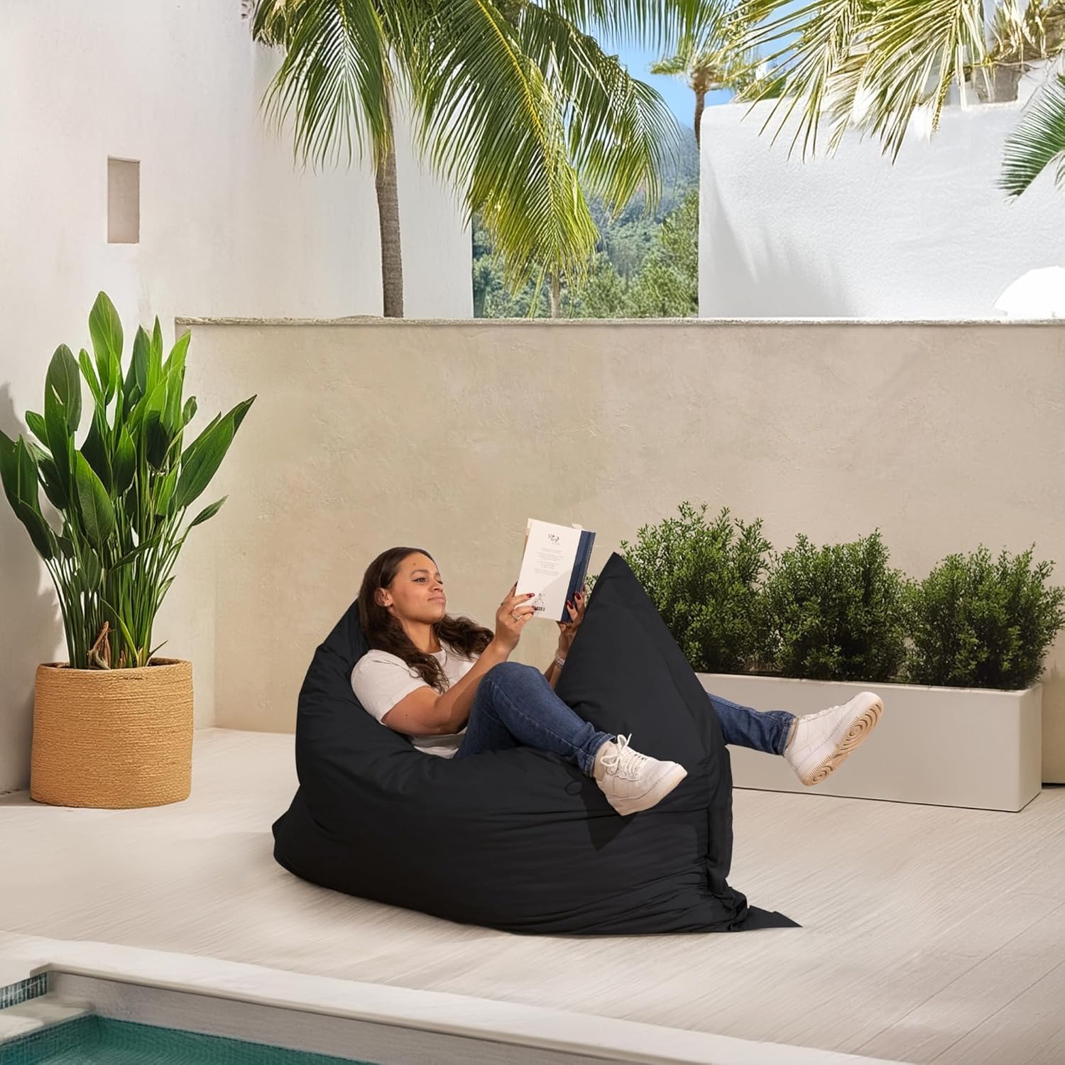 Pouf Extérieur Imperméable Géant - Confortable, Polyvalent, Anti-UV, Déhoussable - Pouf XXL de Jardin - Gros Coussin Extérieur Garni de Mousse - 180 x 140 cm - Noir