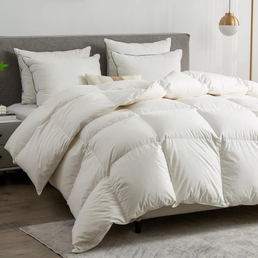 BPC Couette de Luxe en Duvet 200x200,100% Coton Biologique Couette 4 Saisons tempérée en Duvet 200x200 cm, Couette Ultra-Soft Hotel Collection 2 Personnes Duvet, Oeko-Tex et RDS 200 x 200 cm Toute L'année
