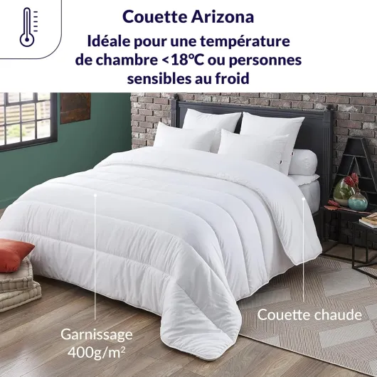 Couette Chaude Arizona 220x240 cm - Convient 1-2 Personnes - Ultra Douce et Gonflante - Tissu 100% Polyester - Garnissage Synthétique 100% Polyester Fibre Volupt'Air - Lavable en Machine à 40°C