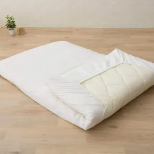 Test Matelas Futon Japonais EMOOR : Pratique et compact pour un sommeil minimaliste