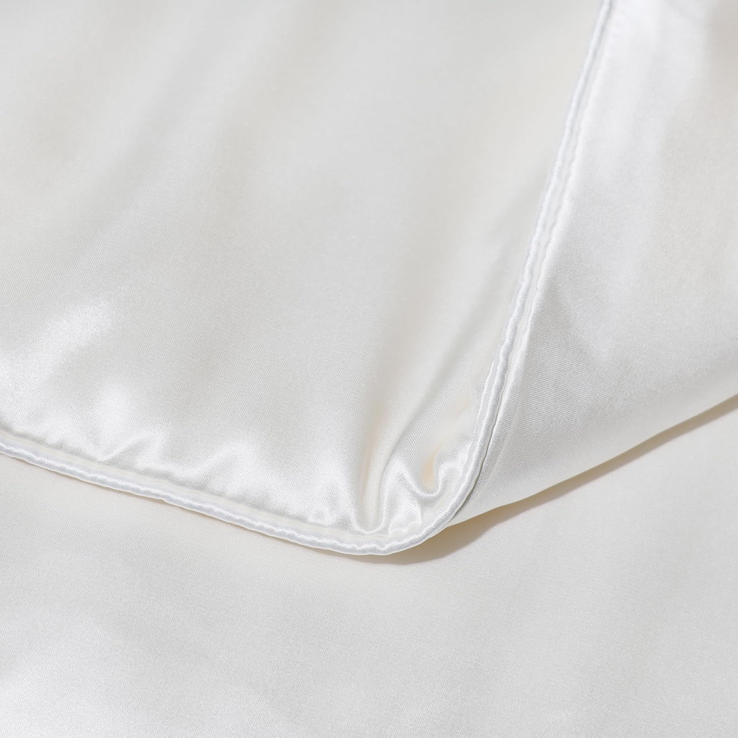 Jasmine Silk Couette toutes saisons (9 tog + 4,5 tog) 100 % soie de mûrier garnie de soie - Simple (140 x 200 cm)