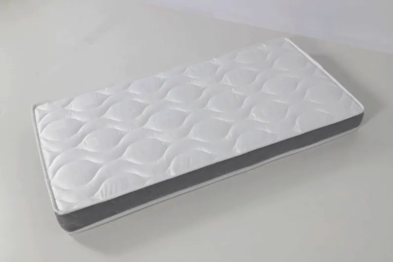 Matelas bébé 70x140 Calinou, Équilibré, Blanc 70 x 140 cm Blanc
