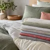 Quelle housse de couette tendance choisir en 2026 ? Le test des matières